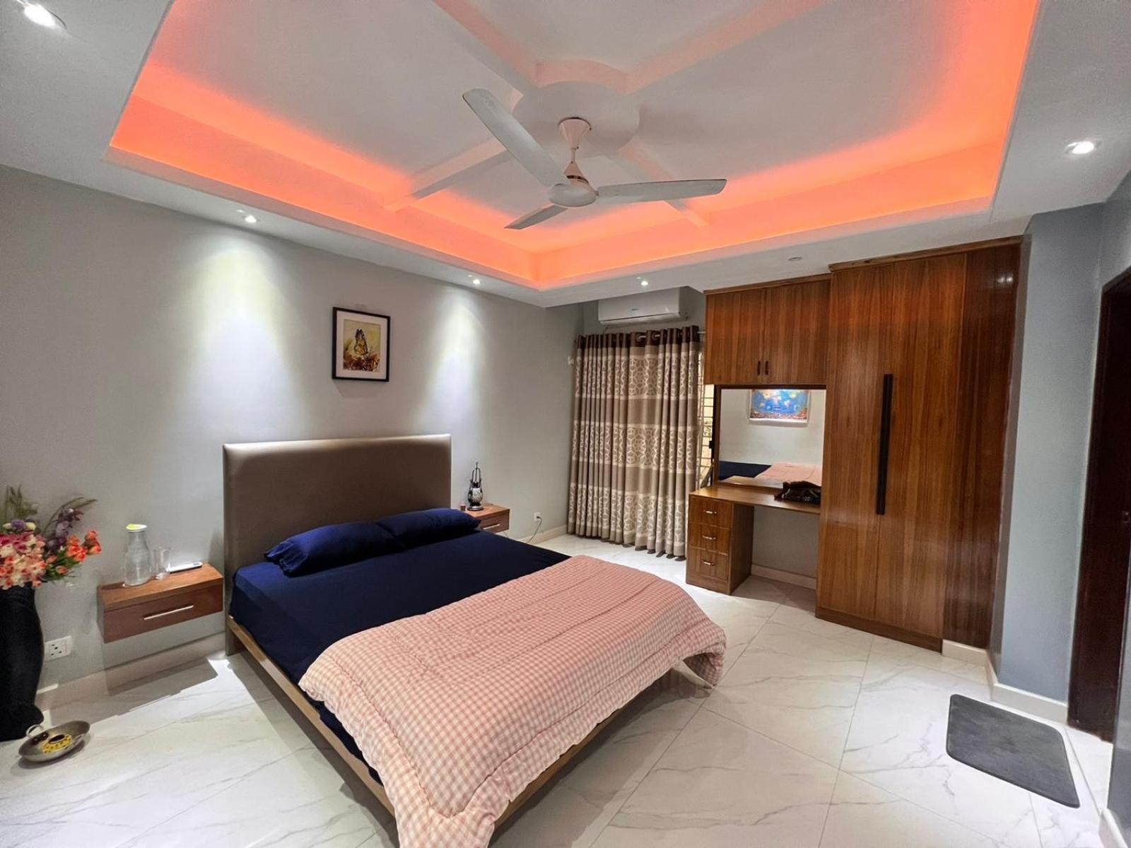 Luxury Westernstyle Openconcept Dhaka Luaran gambar